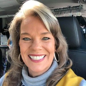 Meet your Posher, Hope